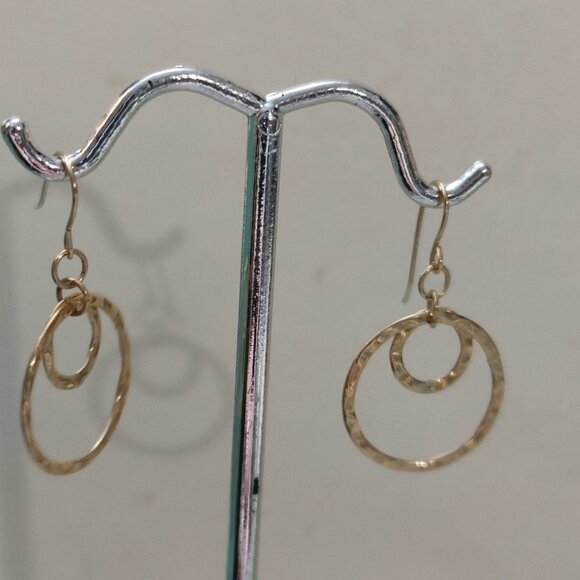 14K Yellow Gold Hammered Hoop Dangle Earrings Lightweight Double Loop Design - Picture 3 of 9